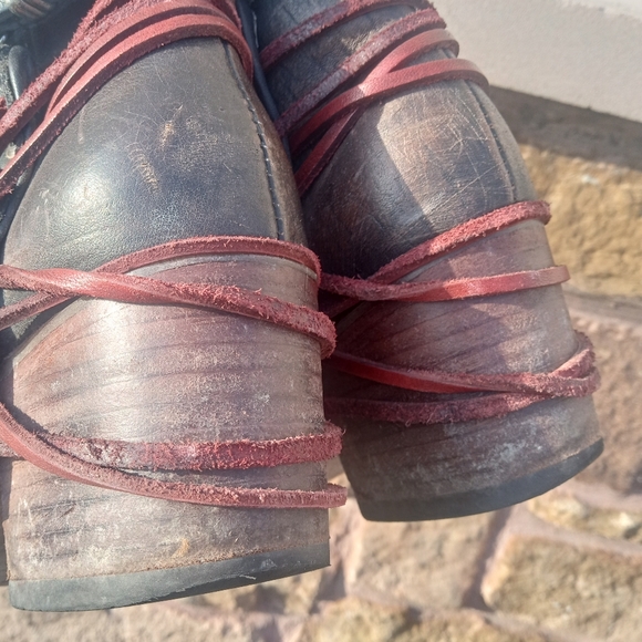 Freebird by Stephen Freebird Crue Ankle Booties - Picture 8 of 12